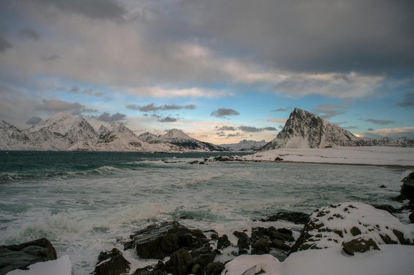 Quelles croisières permettent de plonger dans les récifs coralliens en Nouvelle-Calédonie?
